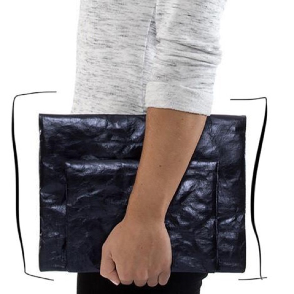 Uashmama Metallic Clutch Petrol (vegetale)